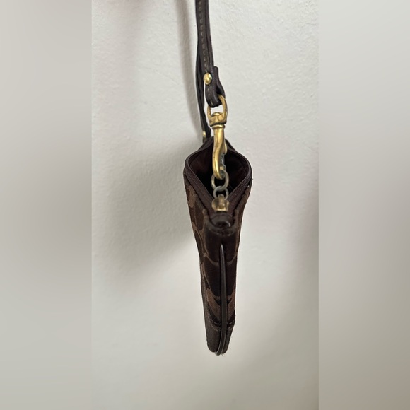 Coach | Preloved Dark Brown Signature Canvas Wristlet - Picture 5 of 11